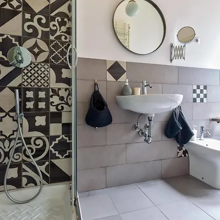 Bed & Breakfast A+ 4*